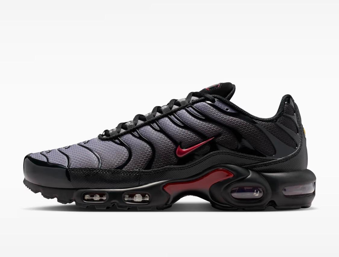 Nike Air Max Plus TN "Black Gradient Red"