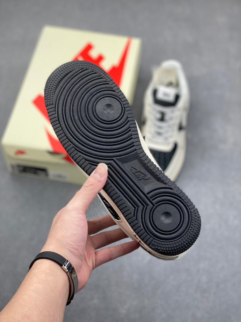 Stüssy x Nike Air Force 1 Low Black & Beige